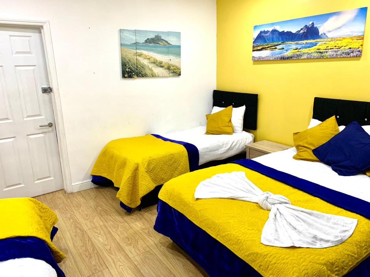 London 2 Bedroom Apartment, Kitchen, Reception And Private Garden Bagian luar foto